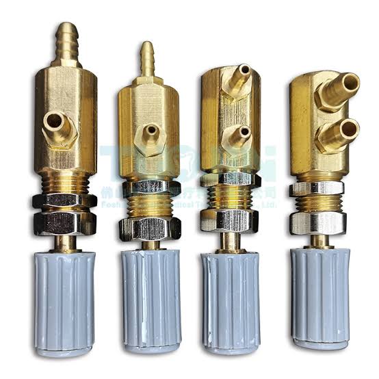Water adjustment valve